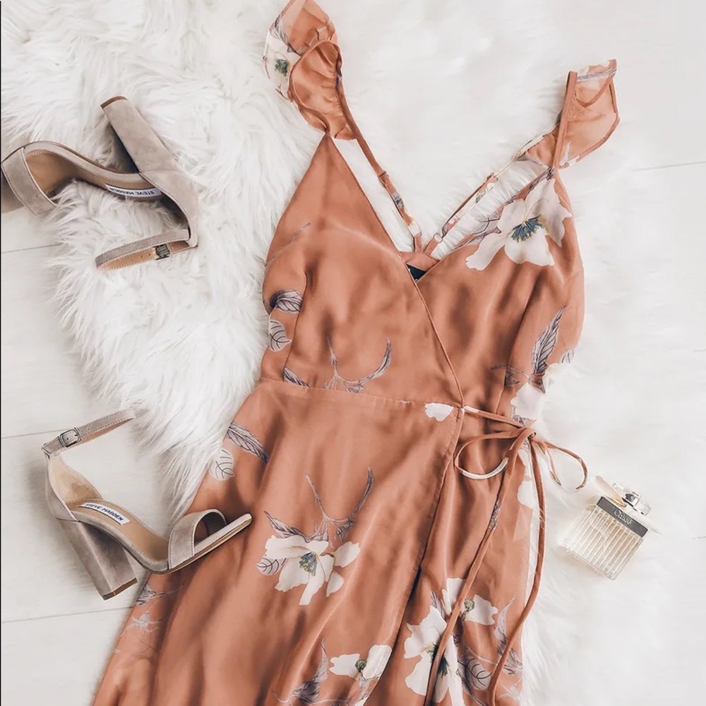 Rose wrap dress NEVER WORN ✨
